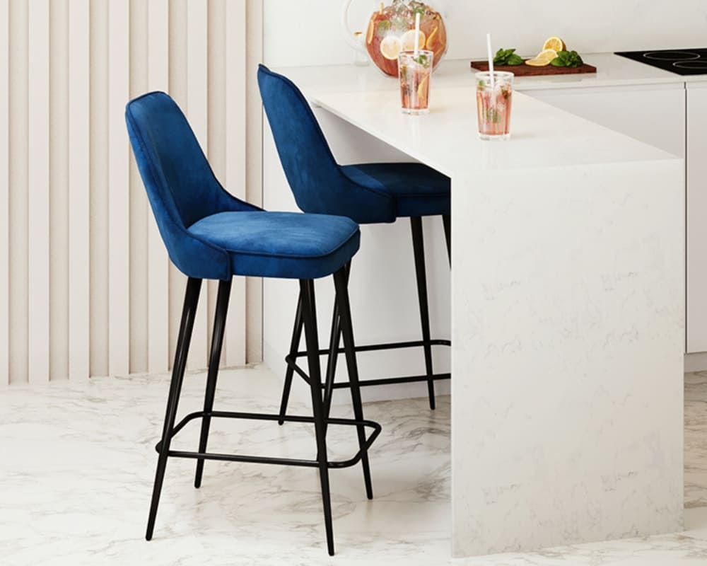 Столы и стулья для кухни