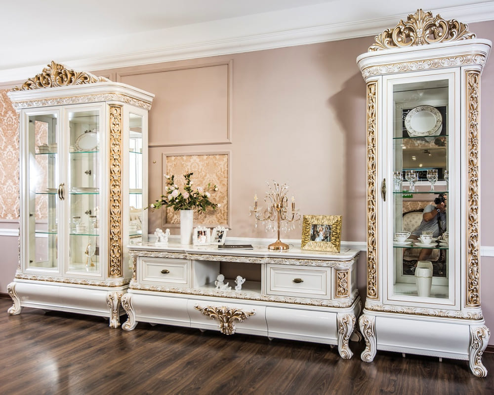 Мебель для гостиной в классическом итальянском стиле